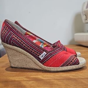 Toms Woven Jute Open Toe Wedges With Suede Insoles